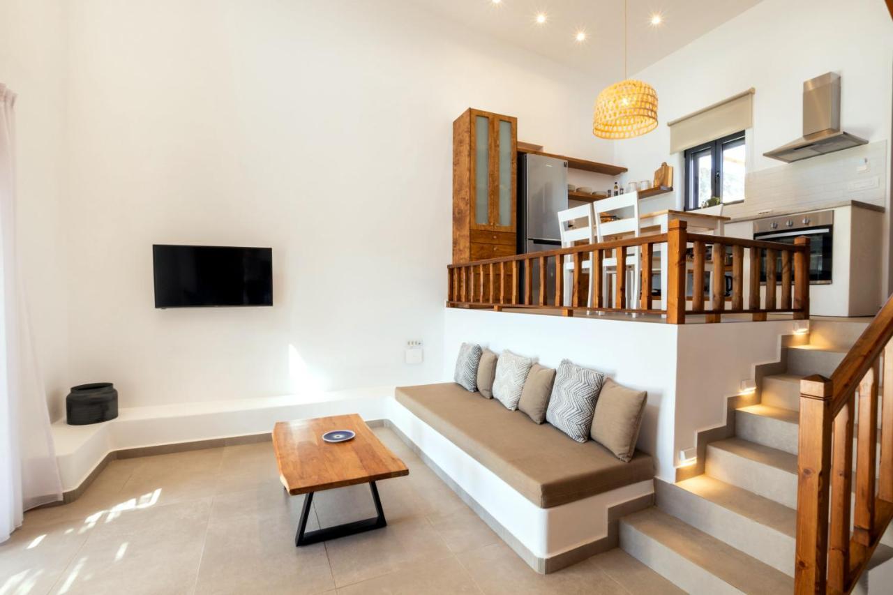 Cato Agro 4, Seafront Villa With Private Pool Afiartis Bagian luar foto