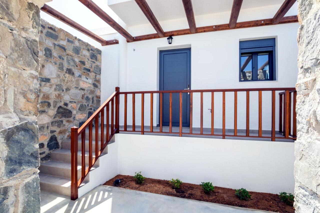 Cato Agro 4, Seafront Villa With Private Pool Afiartis Bagian luar foto